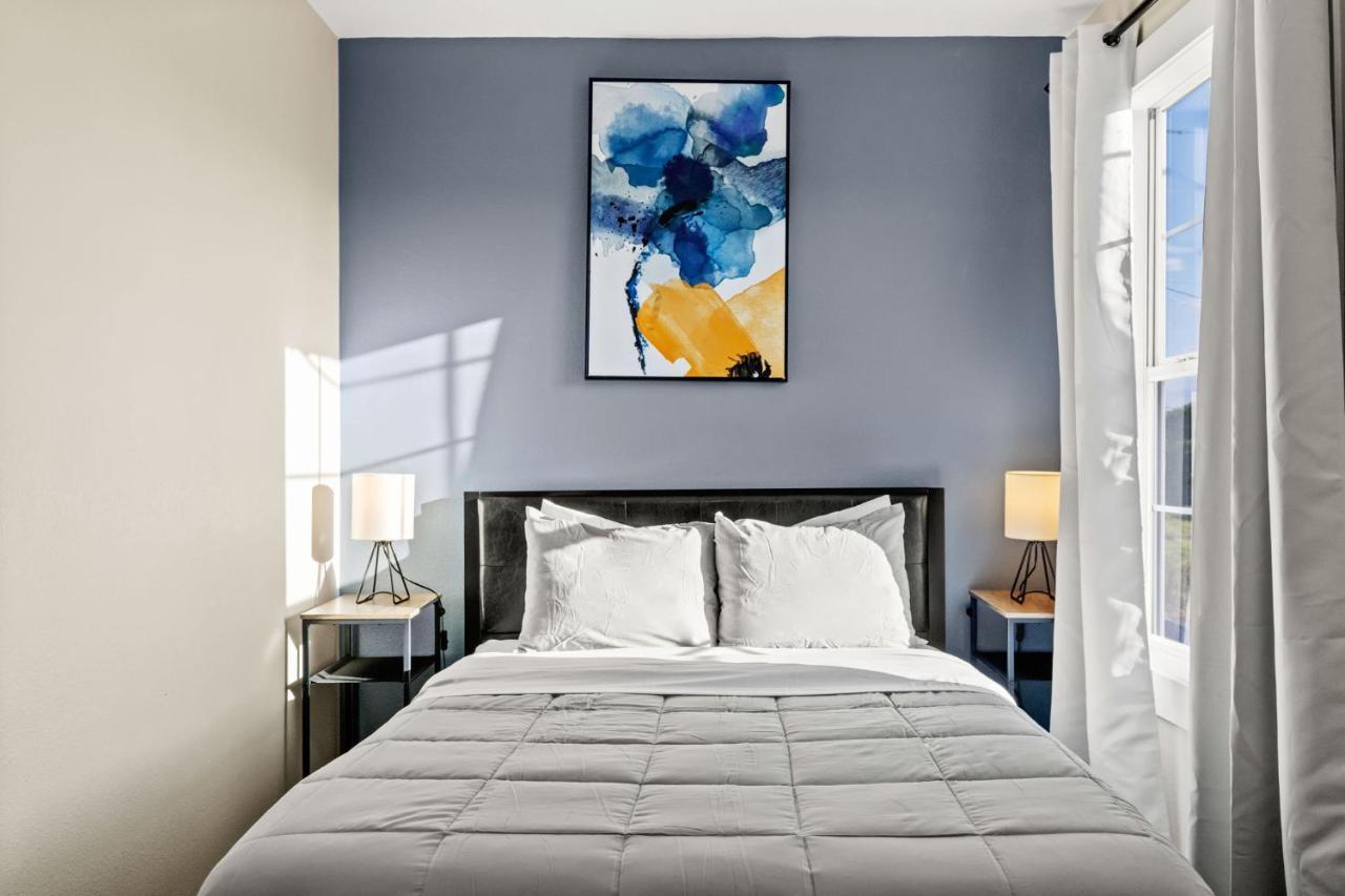 Divine Cargo Apartment San Antonio Bagian luar foto
